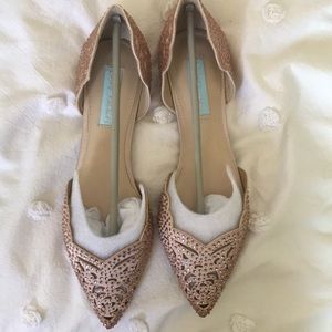 Betsey Johnson Lucy flats. Blush satin.